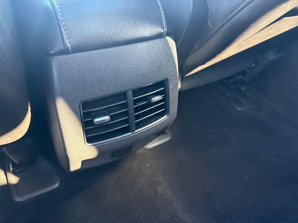 used 2011 Ford Edge car