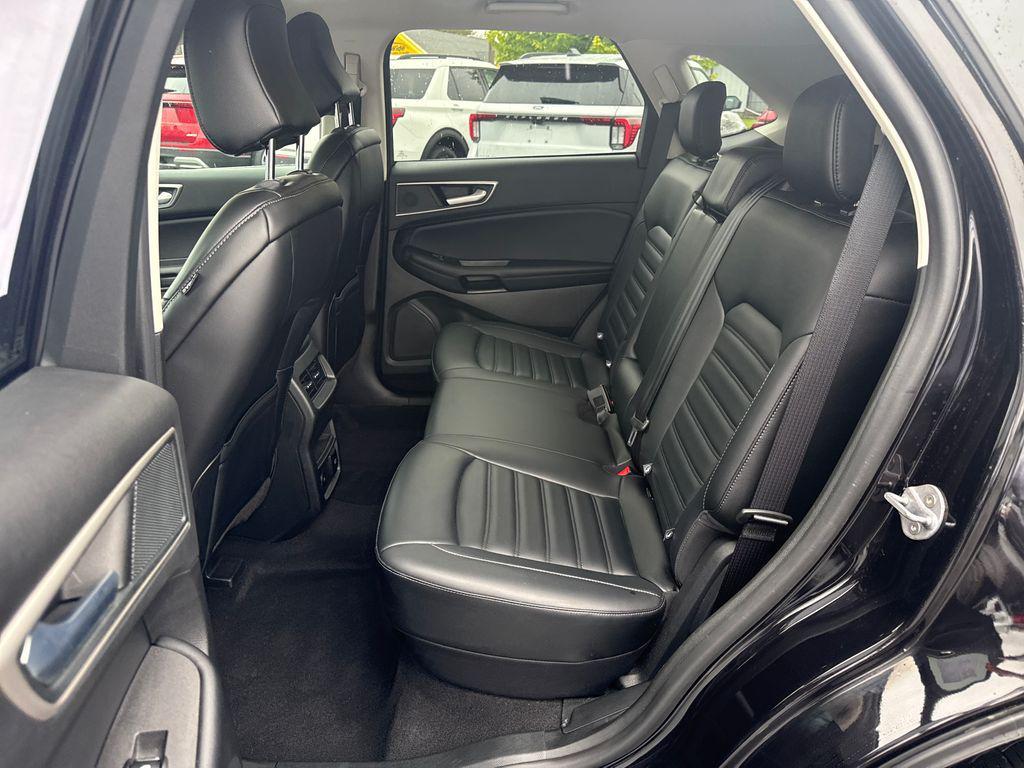 used 2024 Ford Edge car, priced at $27,910