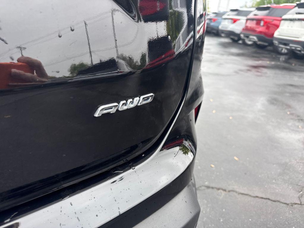 used 2024 Ford Edge car, priced at $27,910