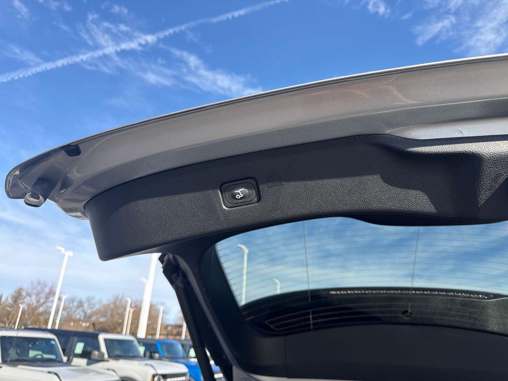 used 2024 Ford Edge car, priced at $25,912