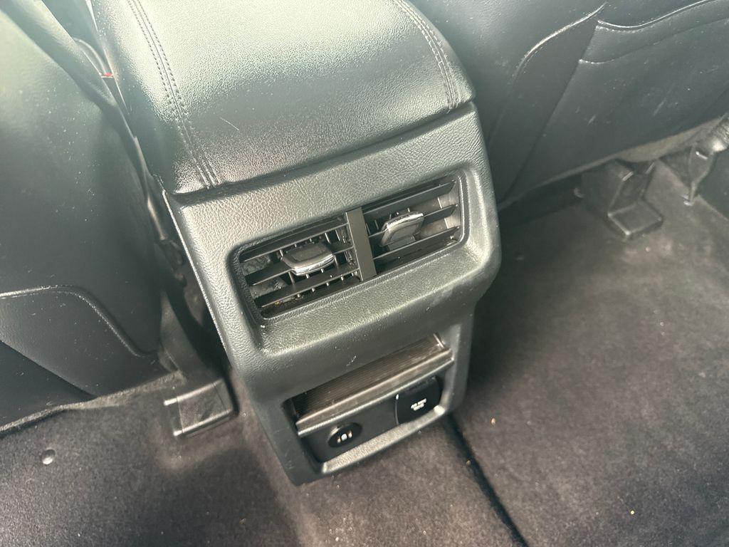 used 2023 Ford Edge car, priced at $26,848