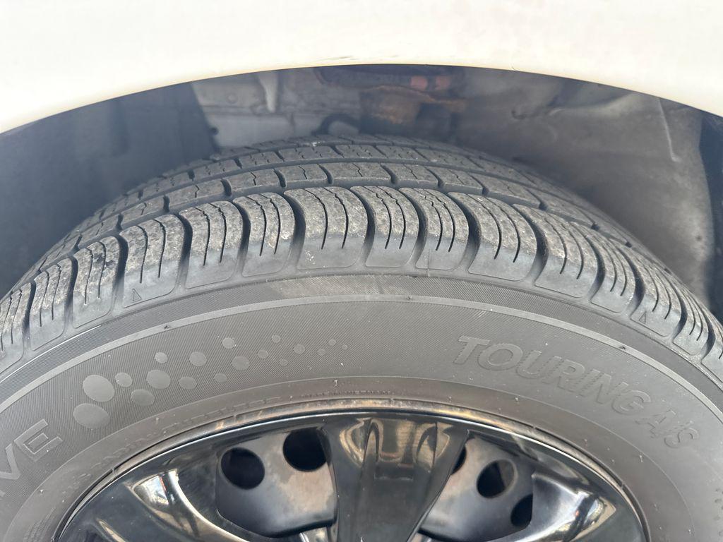 used 2016 Nissan Versa Note car, priced at $6,410