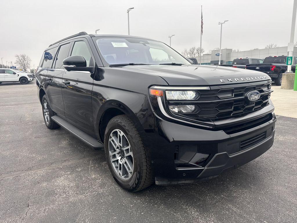 used 2025 Ford Expedition car, priced at $61,736