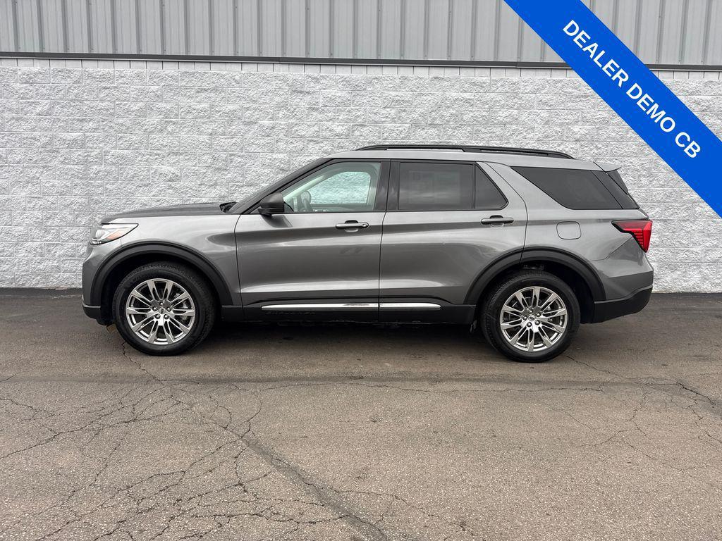 used 2025 Ford Explorer car, priced at $34,997