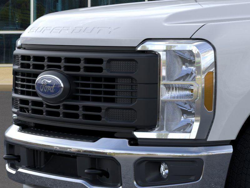 new 2023 Ford F-350 car, priced at $42,000