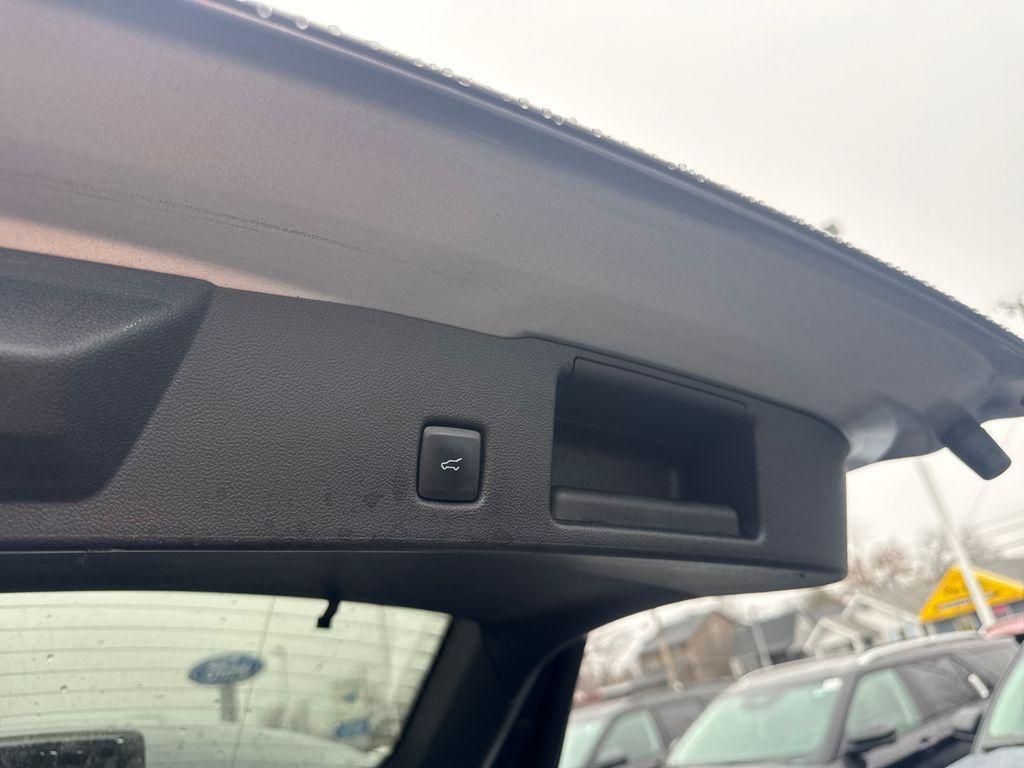 used 2022 Ford Escape car, priced at $20,703