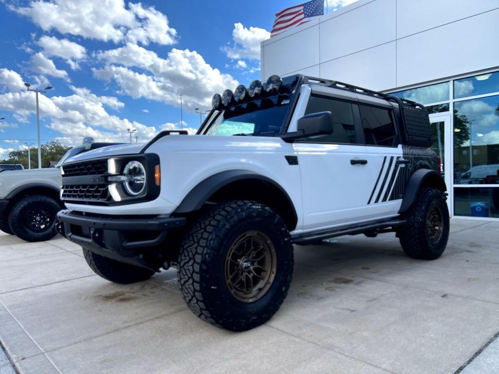 new 2025 Ford Bronco car, priced at $68,557