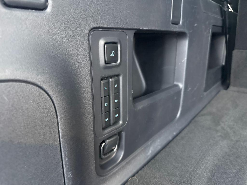 used 2025 Ford Expedition car, priced at $61,474