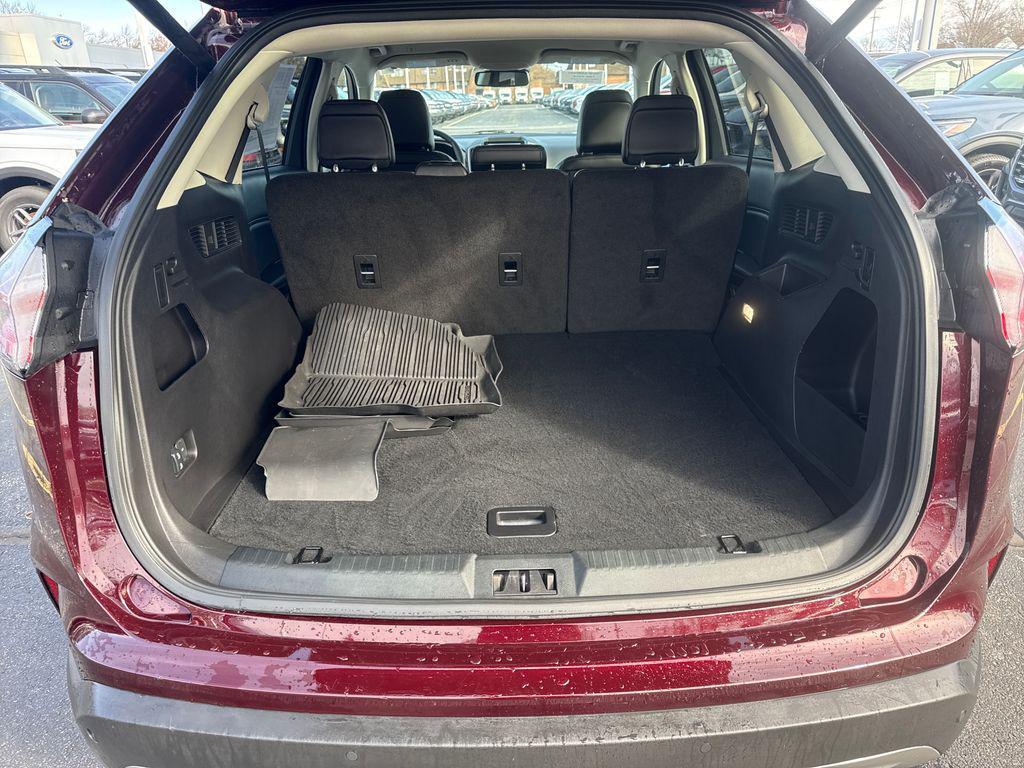 used 2024 Ford Edge car, priced at $28,584