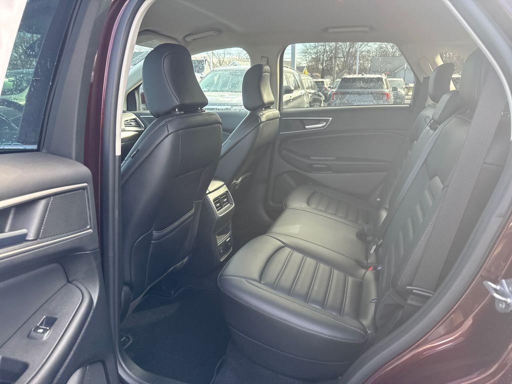 used 2024 Ford Edge car, priced at $28,584