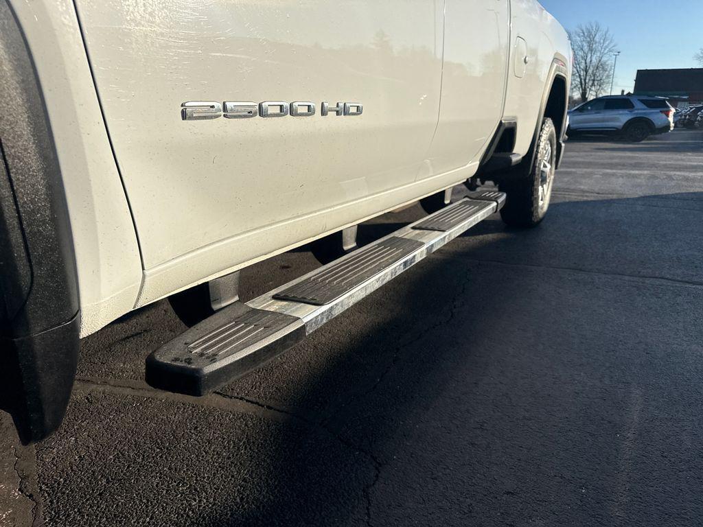 used 2022 GMC Sierra 2500 car, priced at $36,997