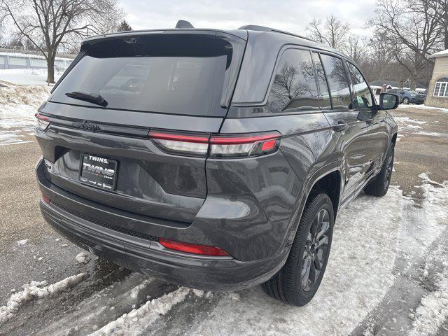 new 2026 Jeep Grand Cherokee car, priced at $51,777