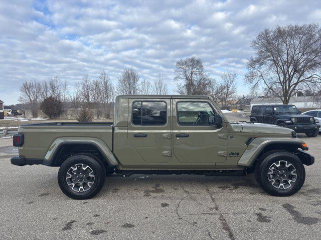 new 2026 Jeep Gladiator car, priced at $45,824