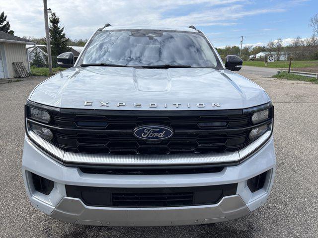used 2025 Ford Expedition car, priced at $55,880