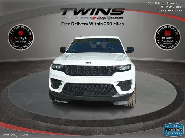 used 2023 Jeep Grand Cherokee car, priced at $27,500