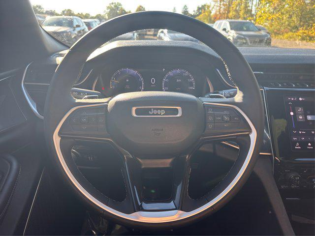 used 2023 Jeep Grand Cherokee car, priced at $27,500