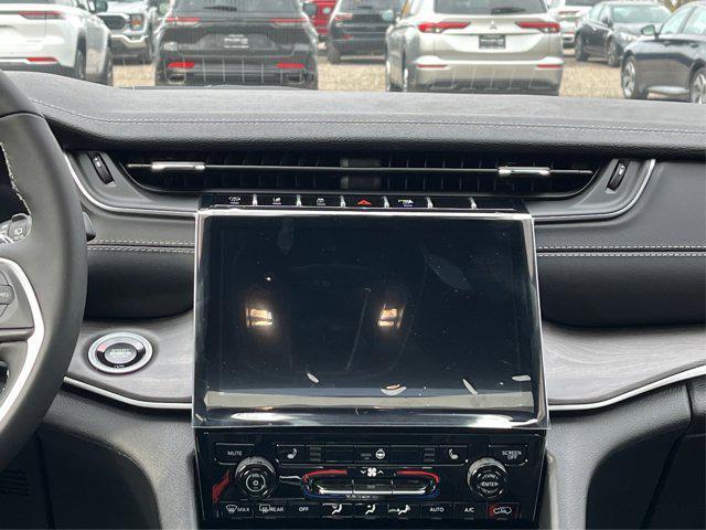 new 2025 Jeep Grand Cherokee L car, priced at $43,242