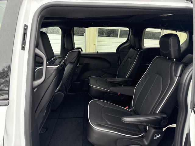new 2026 Chrysler Pacifica car, priced at $51,302