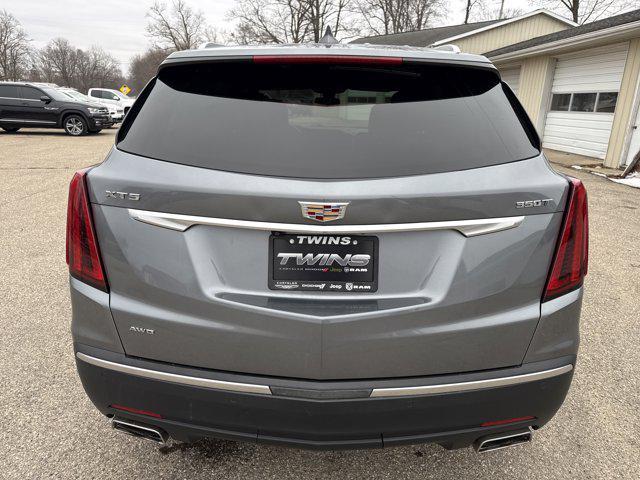 used 2022 Cadillac XT5 car, priced at $19,400