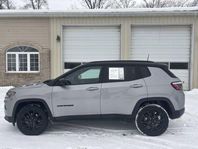 used 2022 Jeep Compass car, priced at $19,000