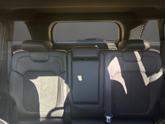 new 2025 Jeep Grand Cherokee car, priced at $35,807