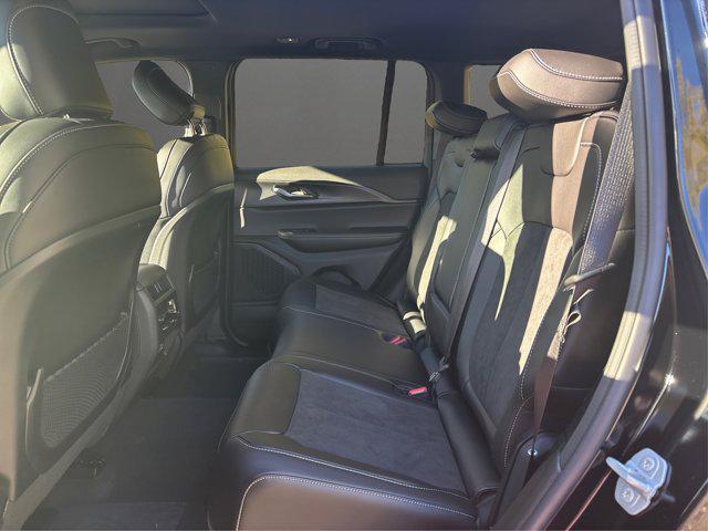 new 2025 Jeep Grand Cherokee car, priced at $35,807