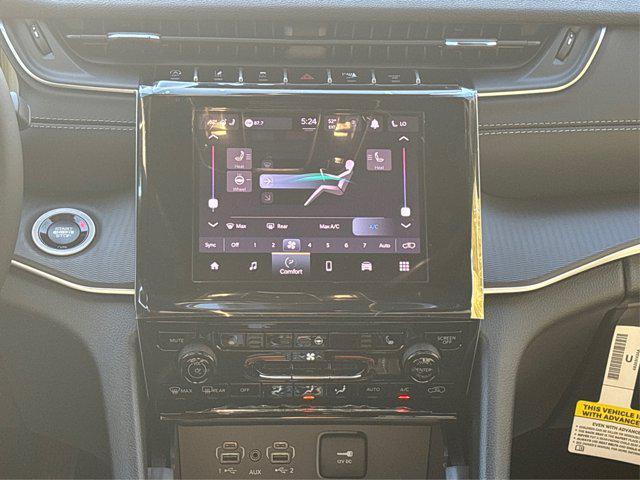 new 2025 Jeep Grand Cherokee car, priced at $35,807