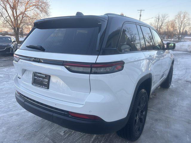 new 2025 Jeep Grand Cherokee car, priced at $41,462