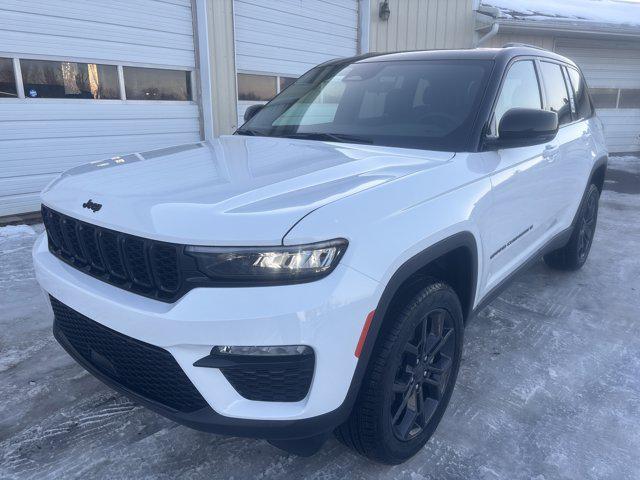 new 2025 Jeep Grand Cherokee car, priced at $41,462