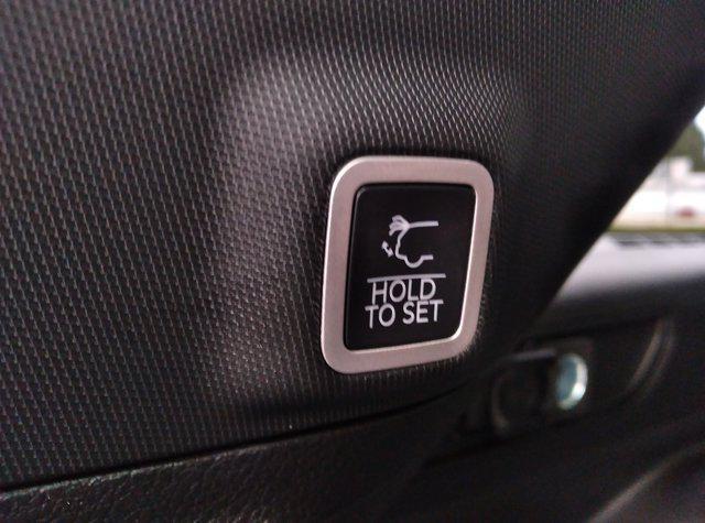 new 2025 Jeep Grand Cherokee car, priced at $41,505