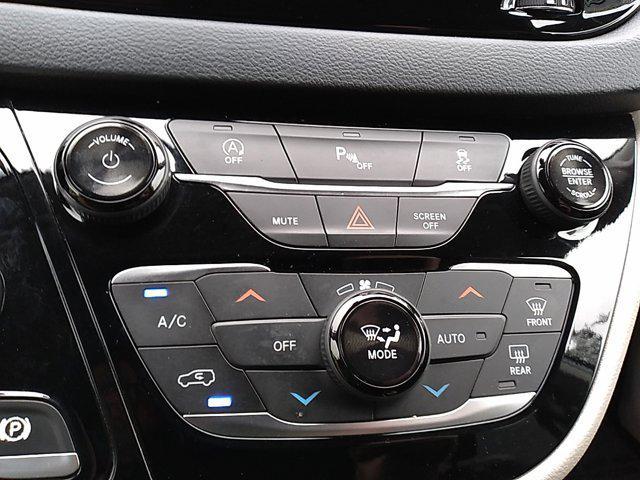 used 2019 Chrysler Pacifica car