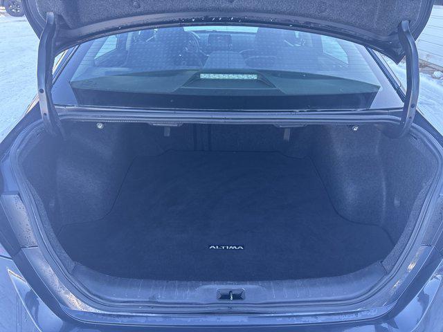 used 2022 Nissan Altima car, priced at $13,600