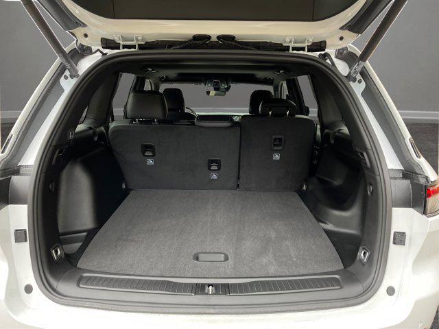 new 2025 Jeep Grand Cherokee car, priced at $34,423