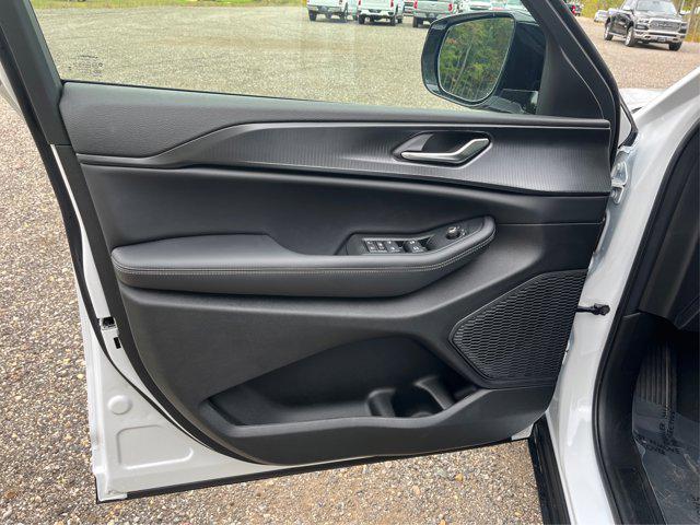 new 2025 Jeep Grand Cherokee car, priced at $35,389