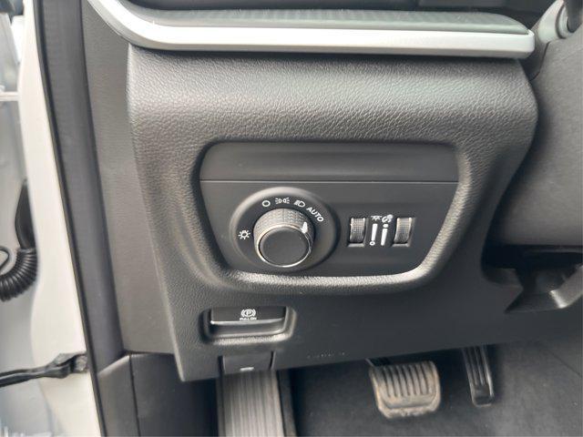 new 2025 Jeep Grand Cherokee car, priced at $35,389