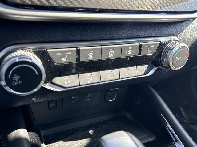 used 2023 Nissan Altima car, priced at $20,280