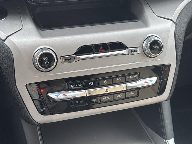 used 2024 Ford Explorer car, priced at $23,300