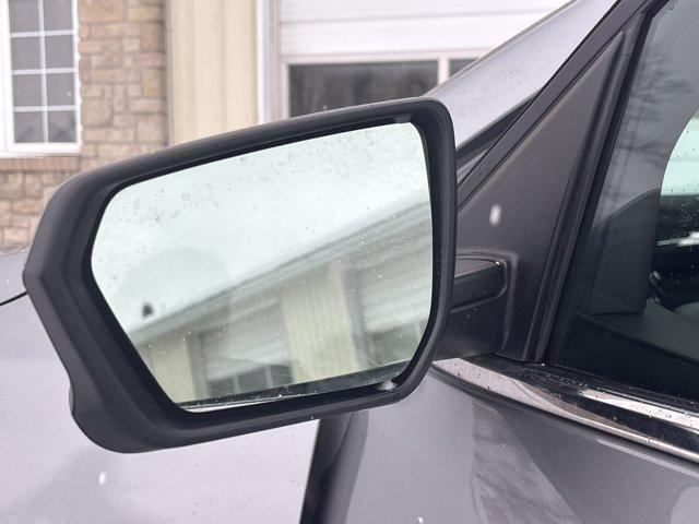 used 2023 Chevrolet Equinox car, priced at $15,200