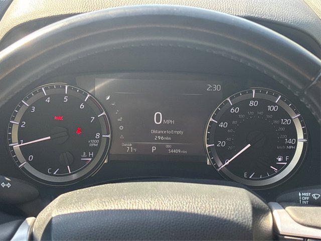 used 2024 Toyota Highlander car, priced at $28,600