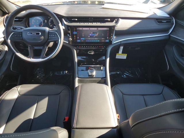 new 2026 Jeep Grand Cherokee car, priced at $40,219