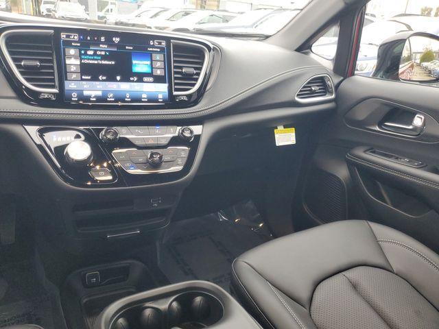 new 2026 Chrysler Pacifica car, priced at $38,513