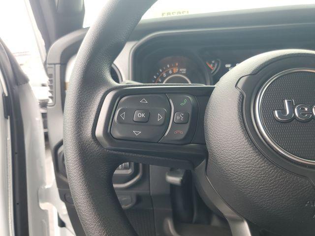 new 2026 Jeep Gladiator car, priced at $37,331