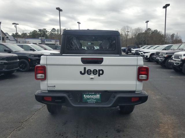 new 2026 Jeep Gladiator car, priced at $37,331