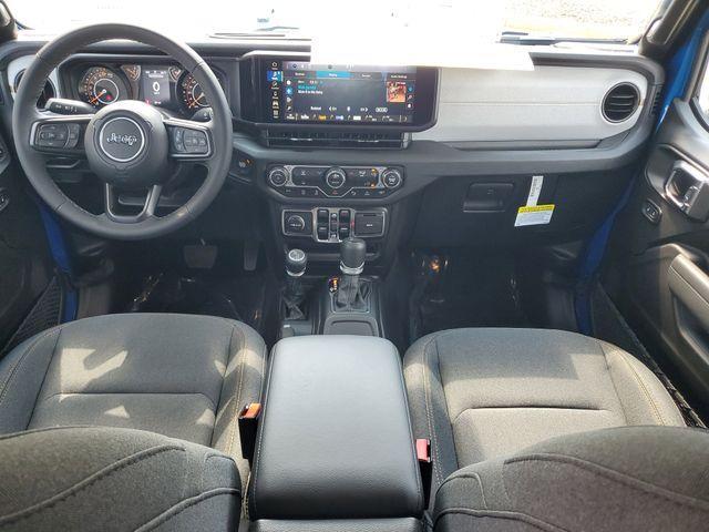 new 2025 Jeep Gladiator car, priced at $37,847