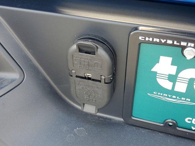 new 2025 Jeep Gladiator car, priced at $37,847