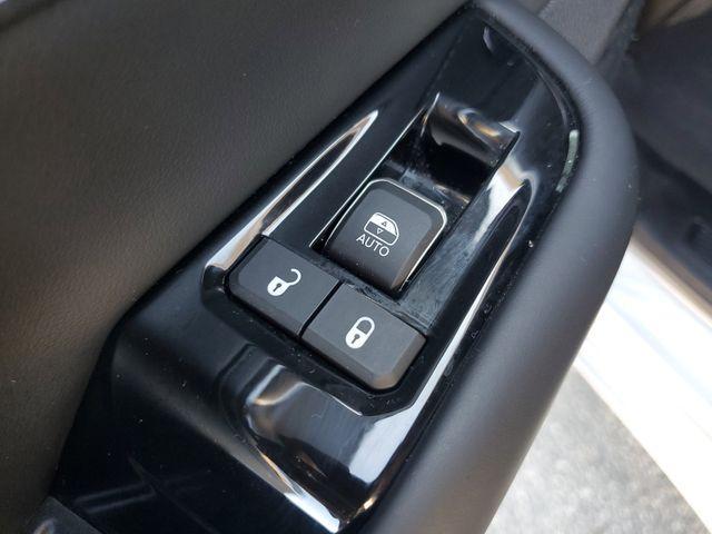 used 2022 Jeep Grand Cherokee car, priced at $27,950