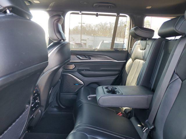 used 2022 Jeep Grand Cherokee car, priced at $27,950