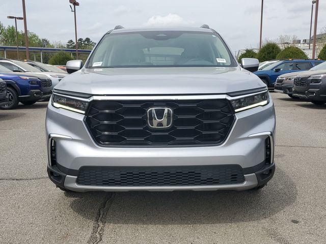 used 2023 Honda Pilot car, priced at $37,675