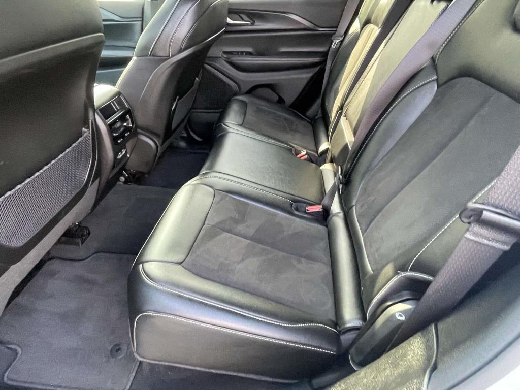 used 2024 Jeep Grand Cherokee car, priced at $30,898
