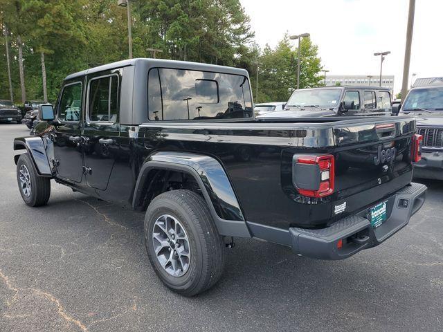 new 2025 Jeep Gladiator car, priced at $38,847
